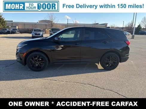 Used 2023 Chevrolet Equinox LS w/ LS Convenience Package image 2