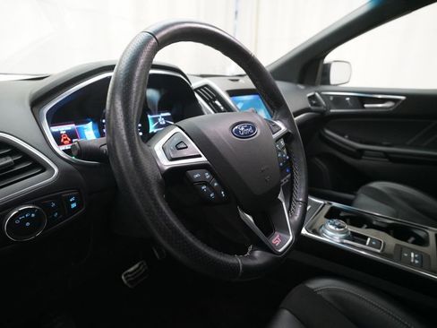 Used 2020 Ford Edge ST w/ Equipment Group 401A AWD/4WD image 8