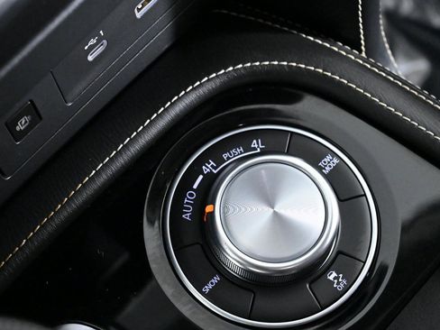 Certified 2023 INFINITI QX80 Premium Select w/ Cargo Package image 23