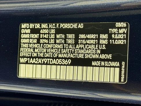 Used 2026 Porsche Cayenne AWD/4WD image 27