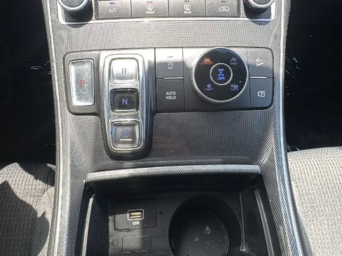 Used 2023 Hyundai Santa Fe SE AWD/4WD image 29