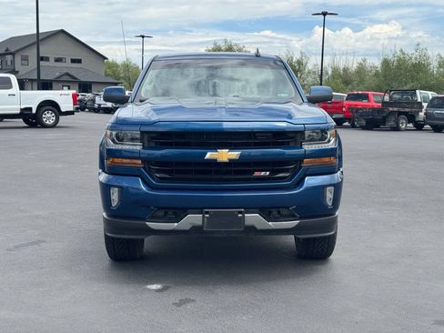 Used 2018 Chevrolet Silverado 1500 LT w/ All Star Edition AWD/4WD image 2