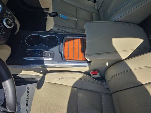 Used 2017 Acura MDX SH-AWD w/ Advance Package image 30