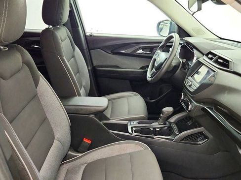 Used 2022 Chevrolet TrailBlazer LT AWD/4WD image 23