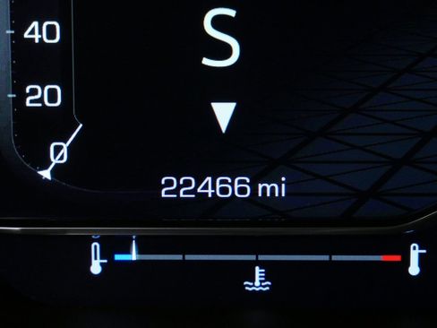 Used 2025 GMC Sierra 3500 SLT w/ SLT Premium Package image 26