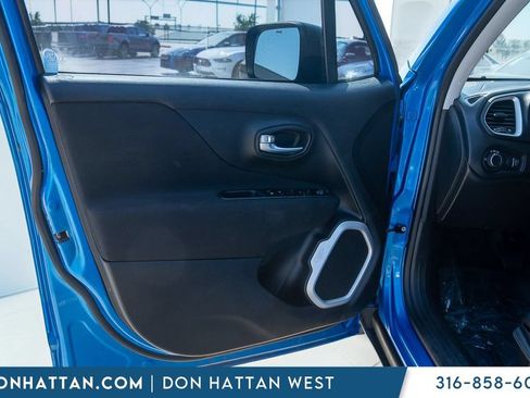 Used 2020 Jeep Renegade Sport FWD image 13