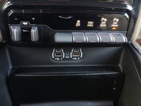 Used 2021 RAM 1500 Laramie w/ Laramie Southwest Edition AWD/4WD image 10