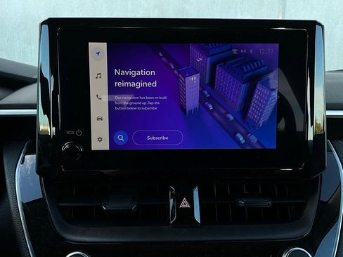 Used 2025 Toyota Corolla LE image 25