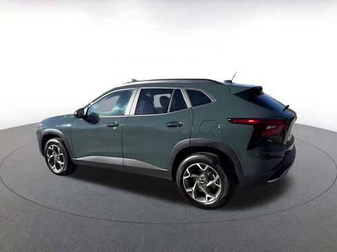 Used 2025 Chevrolet Trax LT image 10