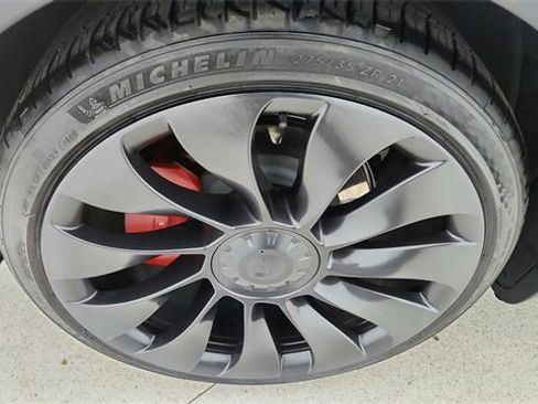 Used 2023 Tesla Model Y Performance image 57