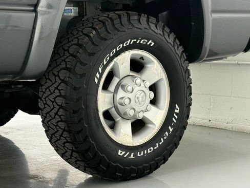 Used 2003 Dodge Ram 2500 Truck SLT image 37