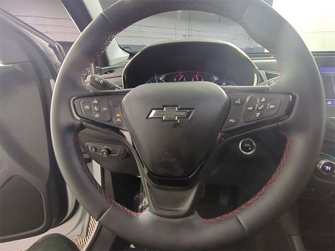 Certified 2024 Chevrolet Equinox RS w/ LPO, Floor Liner Package image 18