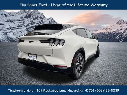 New 2022 Ford Mustang Mach-E Premium image 4