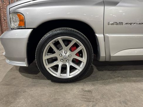 Used 2005 Dodge Ram 1500 Truck 2WD Quad Cab image 30