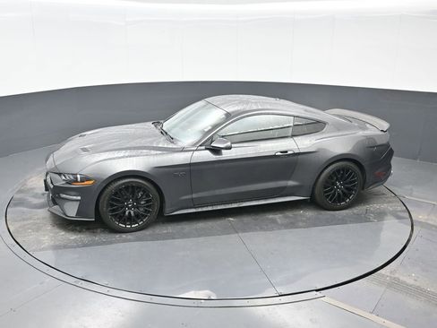 Used 2019 Ford Mustang GT image 18