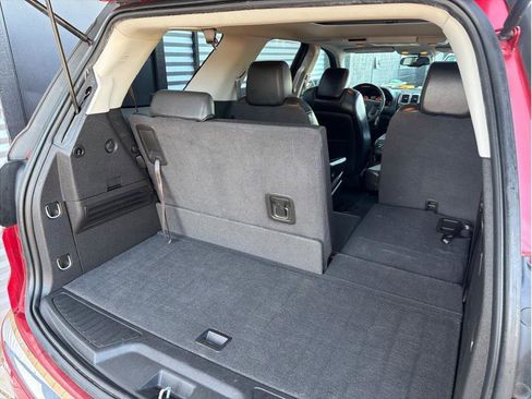 Used 2012 GMC Acadia Denali image 24