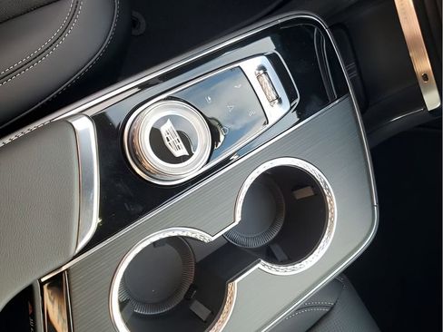 New 2026 Cadillac Lyriq Sport image 39