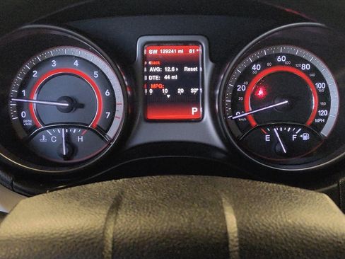 Used 2018 Dodge Journey Crossroad FWD image 23