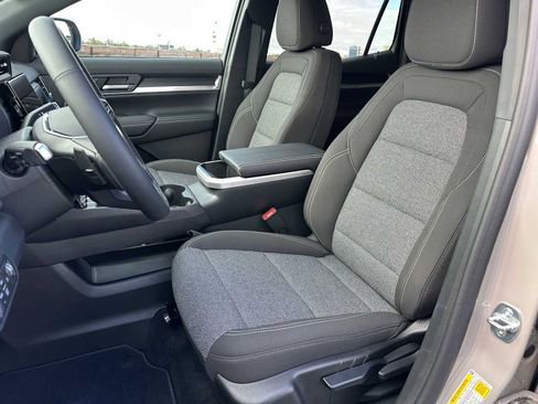 New 2026 GMC Terrain Elevation w/ Technology Package II AWD/4WD image 21