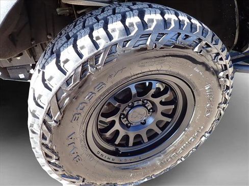 Certified 2023 Ford Bronco Badlands w/ Sasquatch Package image 7