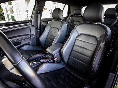 Used 2015 Volkswagen GTI Autobahn image 26