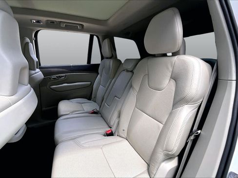 Used 2021 Volvo XC90 T6 Inscription w/ Advanced Package AWD/4WD image 20