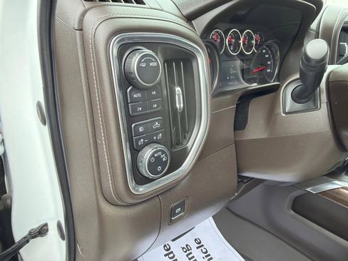 Used 2020 Chevrolet Silverado 1500 RST AWD/4WD image 20