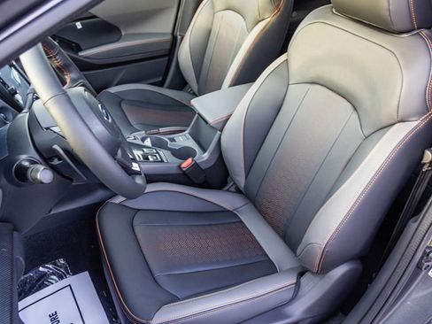 New 2026 Subaru Crosstrek 2.5i Limited w/ Crosstrek Mirror Package image 23