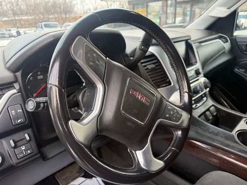 Used 2020 GMC Yukon SLE image 25