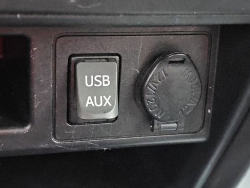 Used 2018 Toyota 4Runner SR5 image 13