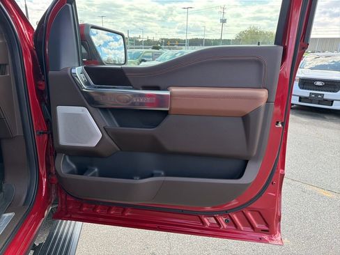 Used 2025 Ford F150 King Ranch image 23