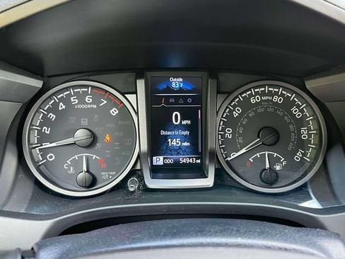 Used 2021 Toyota Tacoma 2WD Double Cab image 36