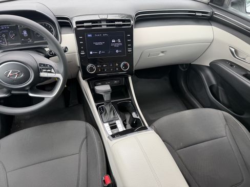 Used 2022 Hyundai Tucson SE FWD image 13