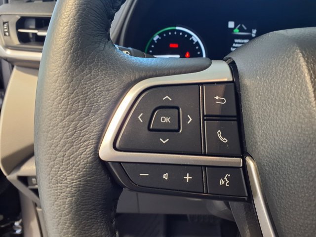 Used 2022 Toyota Sienna XLE AWD/4WD image 18