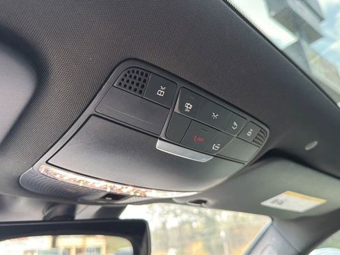 Used 2020 Mercedes-Benz GLC 300 image 19