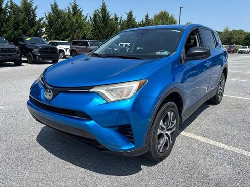 Used 2018 Toyota RAV4 LE w/ All Weather Liner Package AWD/4WD image 1