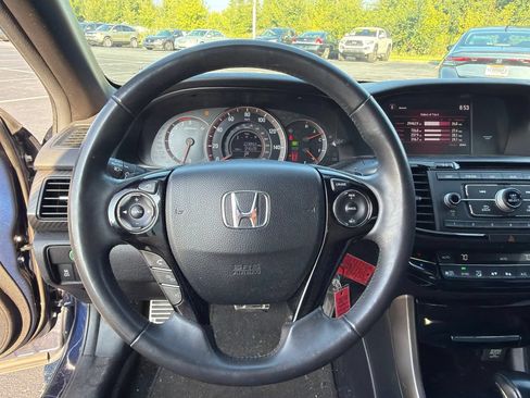 Used 2016 Honda Accord Sport image 15