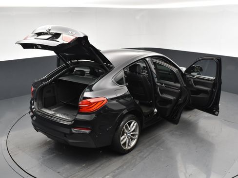 Used 2018 BMW X4 xDrive28i image 28