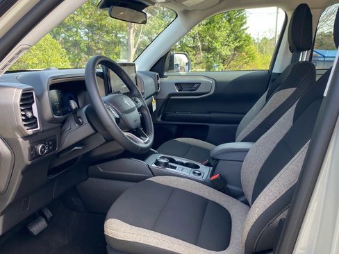 Used 2025 Ford Bronco Sport Big Bend w/ Convenience Package image 14