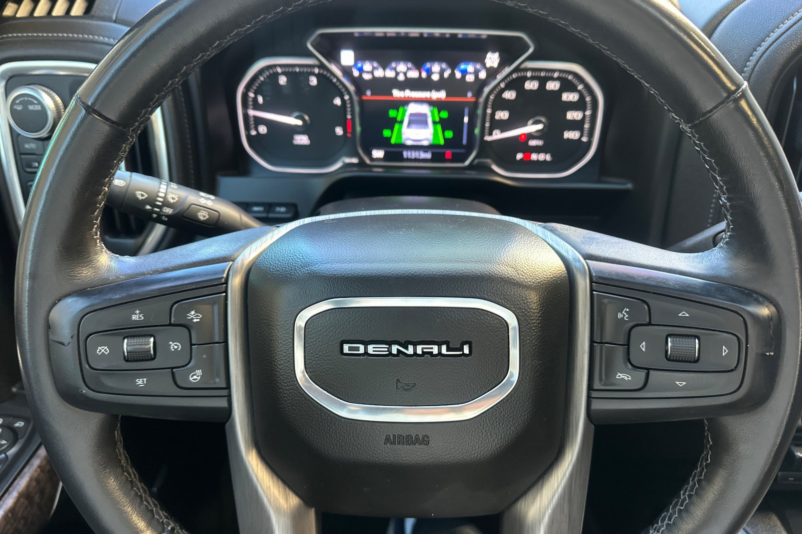 Used 2021 GMC Sierra 2500 Denali w/ Denali Ultimate Package AWD/4WD image 25