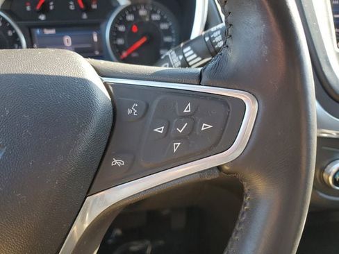 Used 2020 Chevrolet Equinox LT image 27