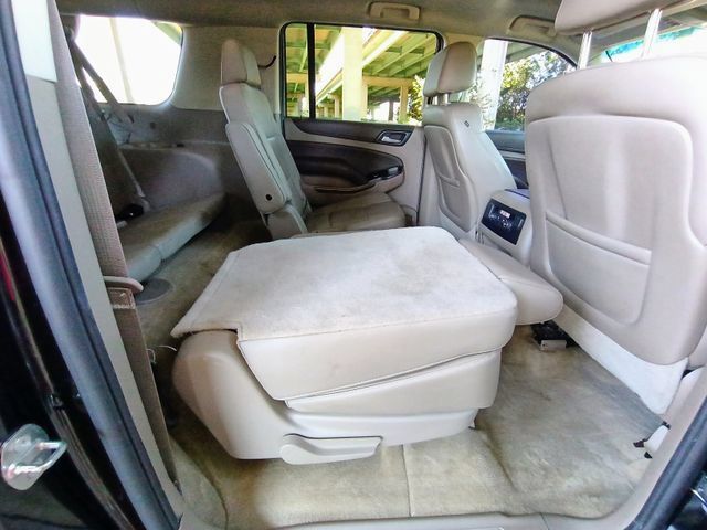 Used 2015 Chevrolet Suburban LT RWD image 61