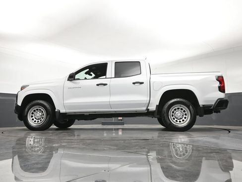Used 2023 Chevrolet Colorado W/T RWD image 24