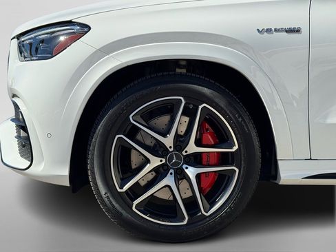 New 2025 Mercedes-Benz GLE 63 AMG S image 9