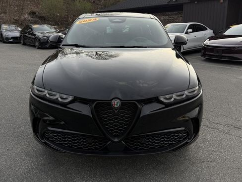 Used 2024 Alfa Romeo Tonale Veloce w/ Active Assist Package image 12
