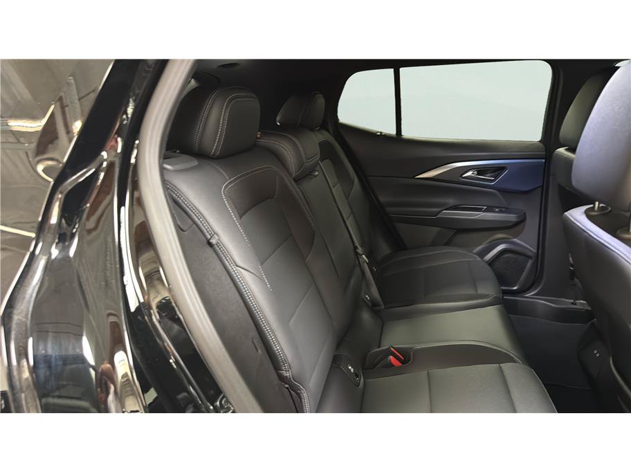 Used 2024 Chevrolet Equinox EV LT FWD image 21