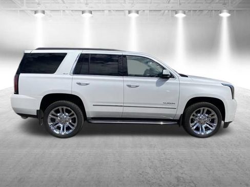 Used 2019 GMC Yukon SLT w/ Premium Edition AWD/4WD image 5