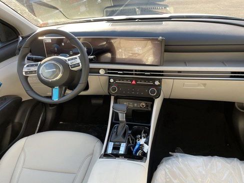 New 2026 Hyundai Tucson SEL image 6