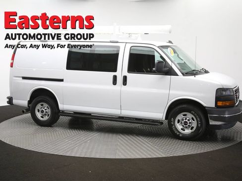 Used 2019 GMC Savana 2500 w/ Driver Convenience Package RWD image 41