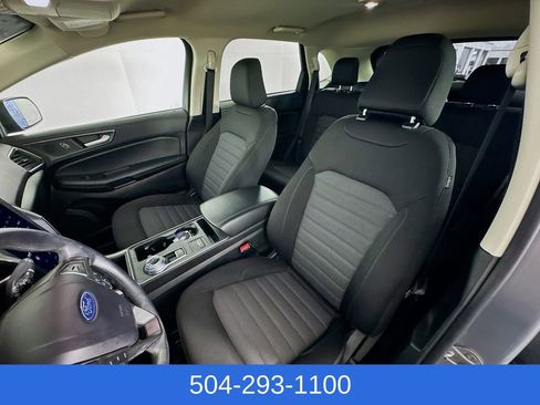 Used 2024 Ford Edge SE image 19